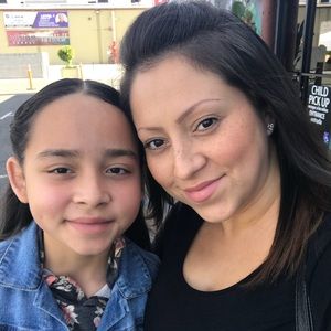 Meet your Posher, Selena